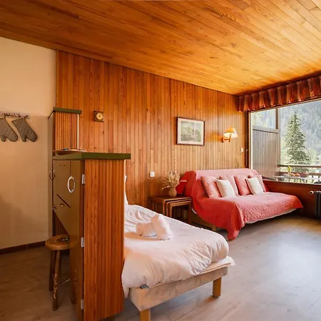 Grands Montets 502 In-ski Out - Happy